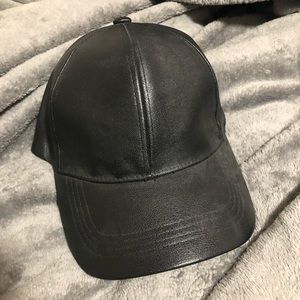 🌺3/$30🌺 ? faux leather baseball cap